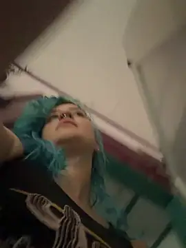 rosiebuddy online show from April 2, 8:17 pm