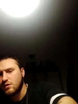 Snapshot of barbone15 chatting on February 22, 11:14 pm barbone15 online show from February 22, 11:14 pm