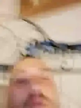 Snapshot of barbone15 chatting on March 20, 11:20 pm barbone15 online show from March 20, 11:20 pm