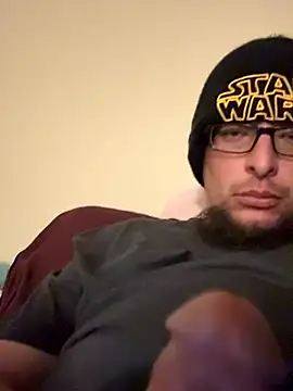 Snapshot of GhostXNINX chatting on December 15, 2:16 am GhostXNINX online show from December 15, 2:16 am