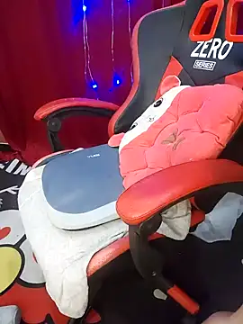 Alone nothing online show from April 13, 8:31 am