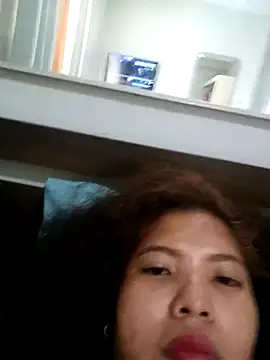 Snapshot of hornyjazzy chatting on December 5, 6:33 am hornyjazzy online show from December 5, 6:33 am