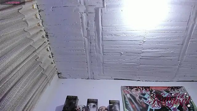 Julls420  online show from June 30, 3:29 am