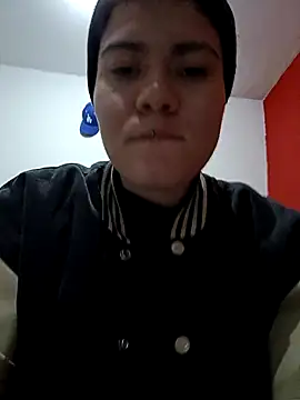 geminis xxx online show from February 13, 1:01 am