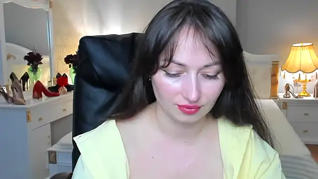 RosiAlina online show from June 8, 8:15 am
