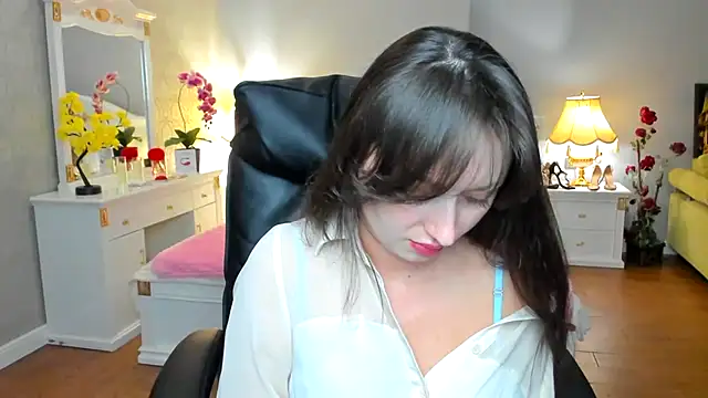 Snapshot of RosiAlina chatting on July 16, 8:09 am RosiAlina online show from July 16, 8:09 am
