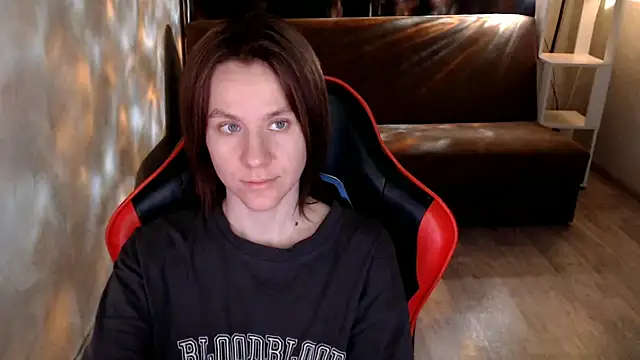 MiaBun1 online show from December 18, 3:12 am