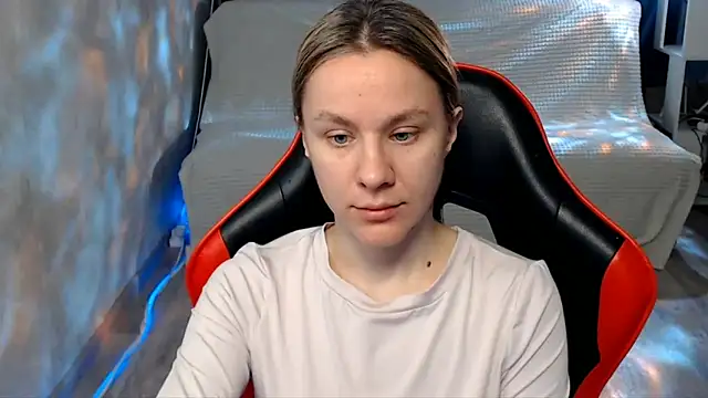 MiaBun1 online show from March 17, 3:00 am