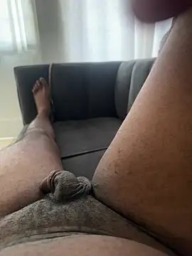 Snapshot of Mthondo213 chatting on April 5, 2:58 pm Mthondo213 online show from April 5, 2:58 pm