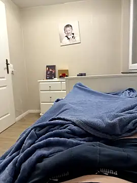 Snapshot of angei094 chatting on January 14, 5:51 pm angei094 online show from January 14, 5:51 pm