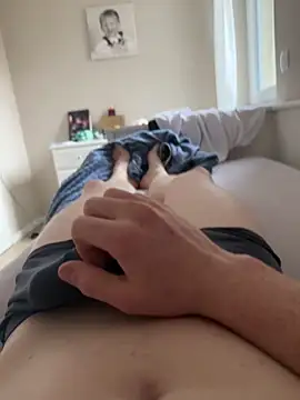 Snapshot of angei094 chatting on February 20, 3:01 pm angei094 online show from February 20, 3:01 pm