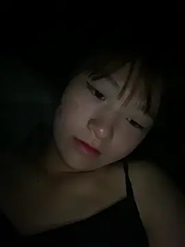 hinata-xx online show from March 28, 11:15 pm