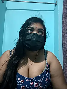 Snapshot of Shaksana-reddy chatting on December 17, 6:41 am Shaksana-reddy online show from December 17, 6:41 am