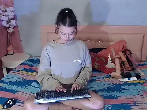 Sara jhons21 online show from December 20, 11:56 pm