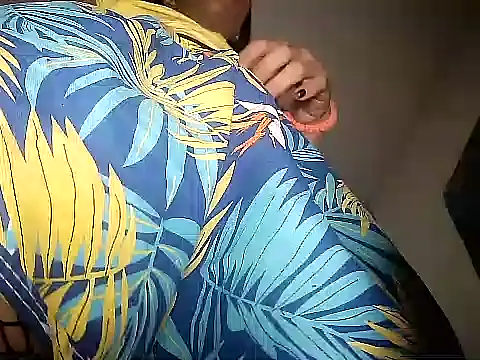 Shantalys beauty queen online show from April 10, 11:59 am