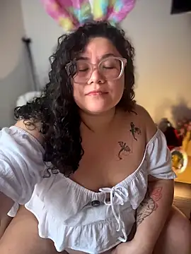 VanesssaMilf  online show from March 31, 10:32 pm