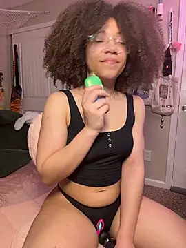 ollythegreat online show from June 14, 10:06 am