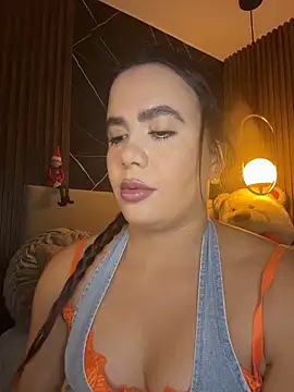 ValentinaEliot online show from December 17, 1:33 am