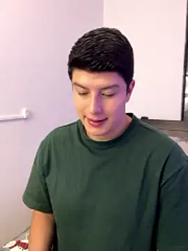 Snapshot of Goldenknight33 chatting on January 10, 3:36 pm Goldenknight33 online show from January 10, 3:36 pm