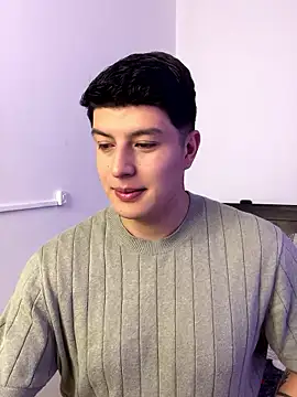 Snapshot of Goldenknight33 chatting on January 15, 4:11 pm Goldenknight33 online show from January 15, 4:11 pm