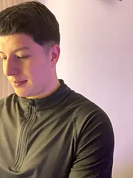 Snapshot of Goldenknight33 chatting on January 17, 4:00 pm Goldenknight33 online show from January 17, 4:00 pm