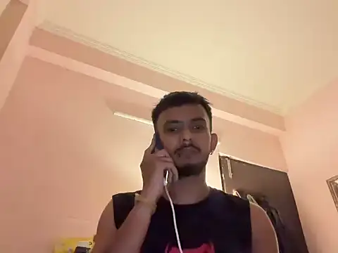 CutieDickBoiii online show from June 6, 9:25 am