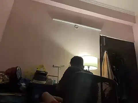 CutieDickBoiii online show from June 8, 9:20 am