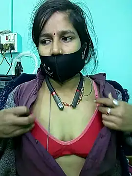 Anushka singh32 online show from January 12, 5:18 pm