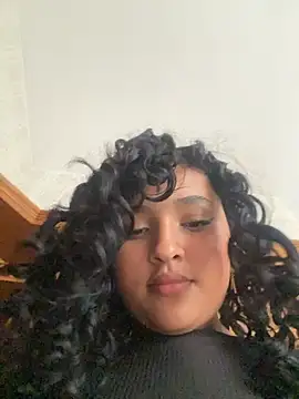 ladulcemary  online show from March 13, 1:18 pm