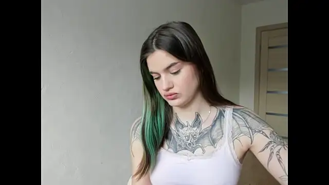 NikkieKitty online show from April 24, 2:52 pm