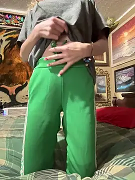 Snapshot of CelestialRuby chatting on September 18, 3:19 am CelestialRuby online show from September 18, 3:19 am