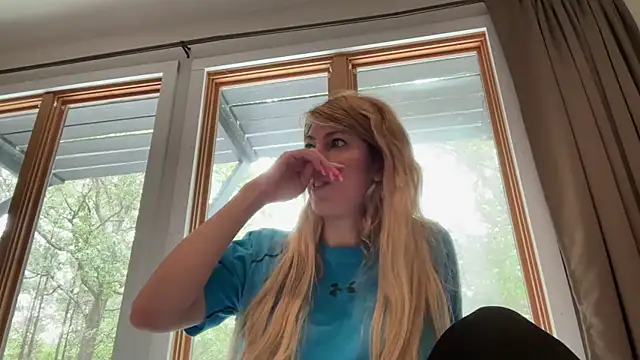 CelestialRuby online show from April 19, 4:50 pm