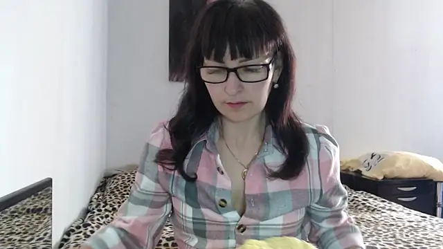 Eila Morigan online show from April 22, 5:54 am