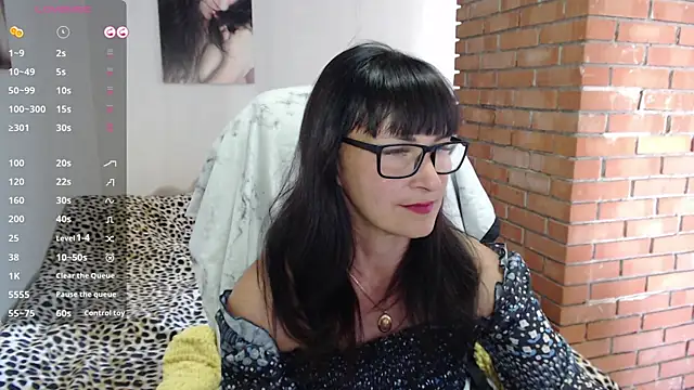 Eila Morigan online show from June 8, 9:53 am