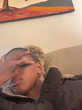 xSATIVAx online show from April 26, 1:09 pm