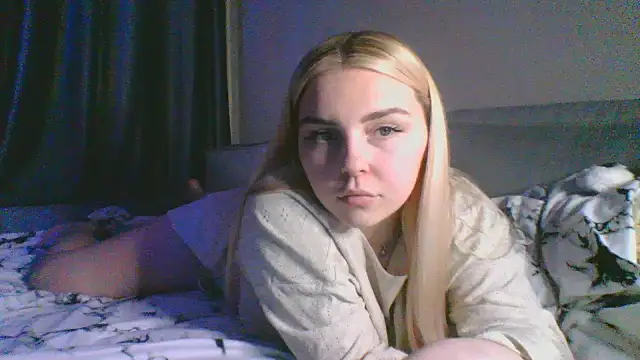 kit katiki1 online show from December 14, 6:56 pm