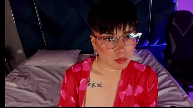 LyamMarven01 online show from December 22, 5:26 am