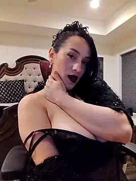 BustyVampyre online show from April 23, 2:02 am