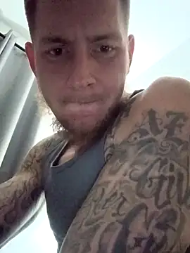 aboogie0420 online show from December 19, 11:45 pm