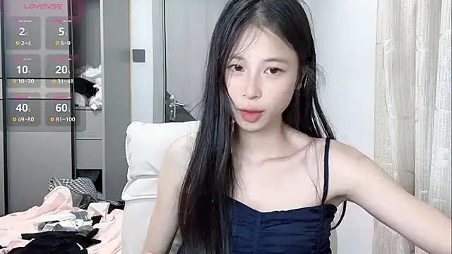 Snapshot of tiantian-160 chatting on June 8, 2:17 pm tiantian-160 online show from June 8, 2:17 pm