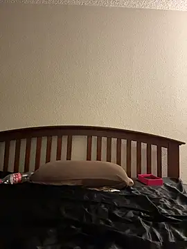 Lenaravenswood online show from February 7, 9:24 am