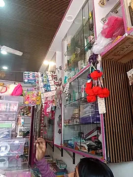 nehakapoor89 online show from February 24, 8:12 am