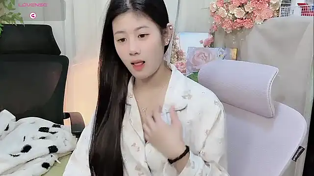 Yvonne-07 online show from January 8, 12:40 pm