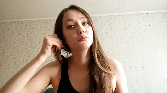 Snapshot of FrancesSrygley chatting on June 5, 6:31 am FrancesSrygley online show from June 5, 6:31 am
