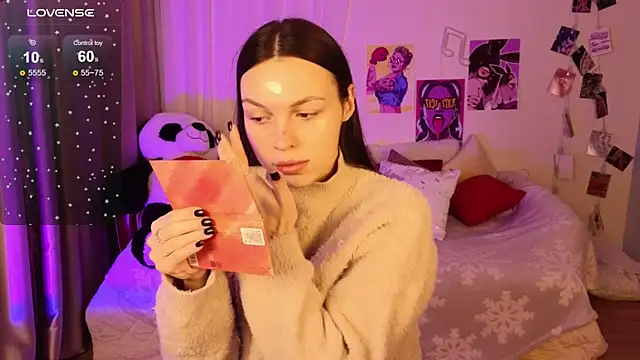 MaxinCarroll online show from January 12, 5:23 am