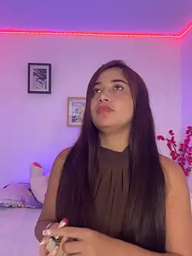 Aurora Dolce online show from March 6, 2:52 am