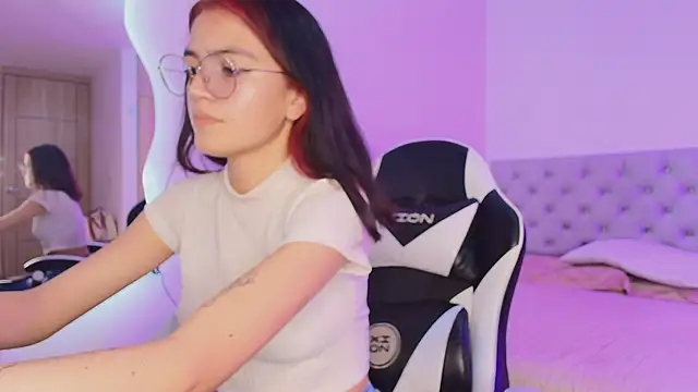 Celeste  star18 online show from December 17, 8:26 pm