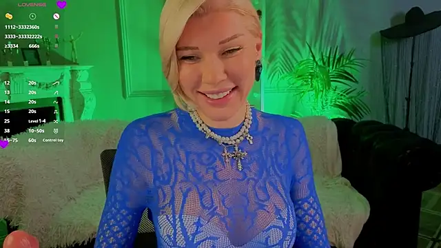 Lindsi Luvviv online show from April 13, 4:34 pm