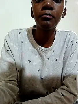 PetiteDoll 06 online show from April 18, 7:12 am