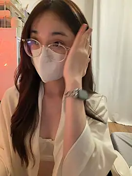 mimichannn99 online show from March 5, 8:38 pm